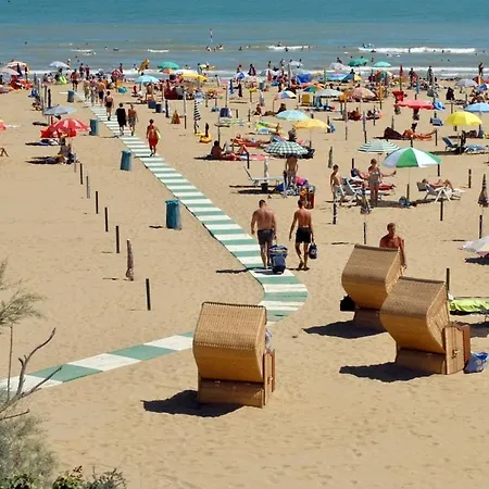 Olaszelmeny Caravans Kemp *