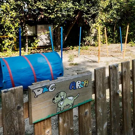 Kemp Olaszelmeny Caravans