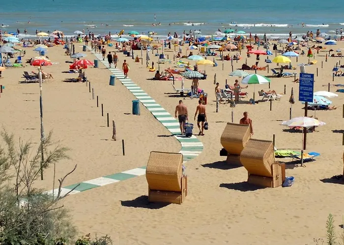 Olaszelmeny Caravans Campsite *