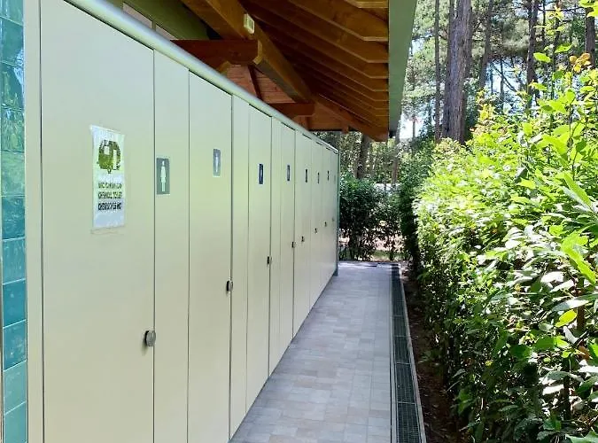 Campsite Olaszelmeny Caravans